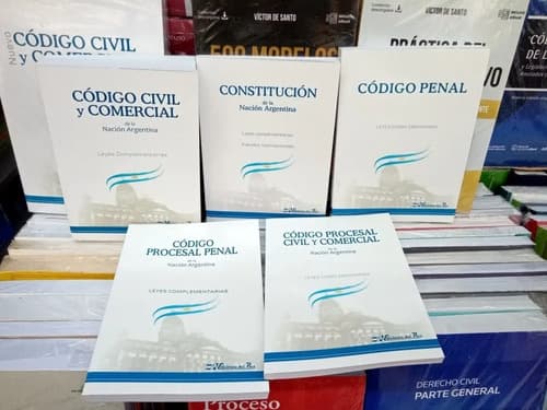 Código Civil C/ Leyes + Penal + Procesales X2 + Constitución