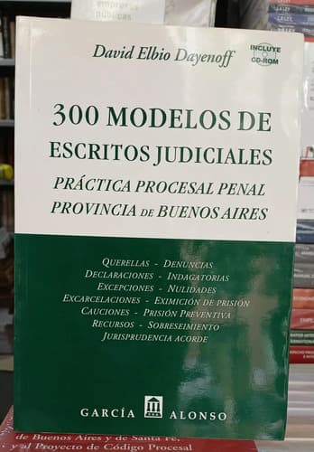 300 Modelos De Escritos Judiciales / David Dayenoff